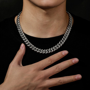 Pulsera de Hierro Chapada en Oro Real con Incrustaciones de Circonia Cubana, Estilo Hip Hop, Versátil, Única, Unisex - Product Image 1