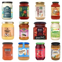 Machine voor het bottelen en vullen van hete tomatensaus, ketchup, notenboter en jam in potten