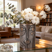 Vase cylindrique en résine artisanale motif visage abstrait, finition bronze texturé, pour fleurs, décoration de table, maison, salon, ornement artistique