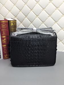 Sac à rabat en cuir de crocodile violet avec chaîne, élégant sac à main pour femme, style usage quotidien - Product Image 2