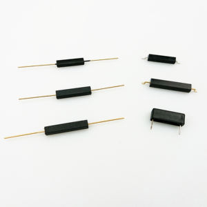 Pcb प्लास्टिक हाउसिंग चुंबकीय रीड कॉन्टैक्ट स्विच सेंसर/आयताकार स्विच सुरक्षा सुरक्षा आईपी 32 200vvc 0.5a - Product Image 1