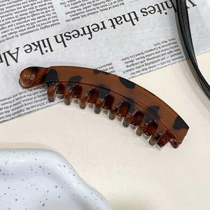 Venta al por mayor de fábrica, pinzas para el cabello de plátano de estilo coreano de 15cm, horquilla de plástico con hebilla de cola de caballo de temperamento Simple - Product Image 2