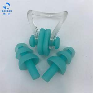 Pince-nez souple protection de natation Ensemble de natation TPR Bouchons d'<span class=keywords><strong>oreille</strong></span> de natation et pince-nez <span class=keywords><strong>pour</strong></span> sapin de Noël - Product Image 5