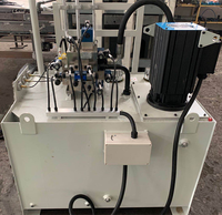 Presse hydraulique à haute efficacité pour le laminage de panneaux de particules en MDF recouverts de papier mélaminé à cycle court