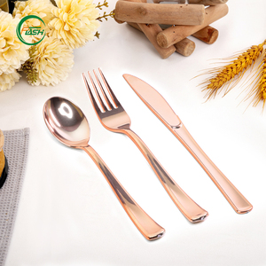 أدوات مائدة بلاستيكية للاستخدام مرة واحدة بالجملة لجميع المناسبات، شوك وسكاكين وملاعق لأعياد الميلاد والاحتفالات - Product Image 6