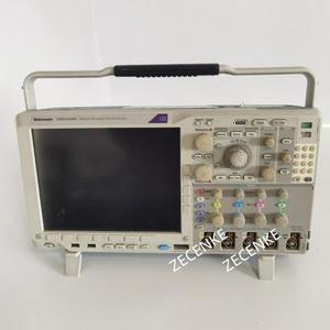 Osciloscopio de Dominio Mixto Tektronix MDO4104C de 1 GHz Usado, con 4 Canales - Product Image 5