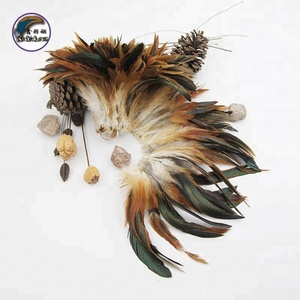 Venta al por Mayor de Plumas Naturales de Gallo de 6-8 Pulgadas (15-20 cm), Plumas de Cola de Gallo Teñidas en Varios Colores, Marca Xinyuling, Origen China, para Manualidades - Product Image 5