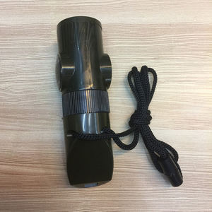 Silbato Multifuncional Portátil 7 en 1 para Exteriores, de Alto Decibelio, Salvavidas, con Linterna, Brújula y Termómetro - Product Image 5