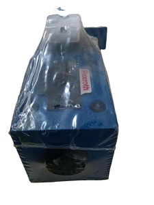Nouvelles pièces hydrauliques : Solénoïde de direction à tuyau court R900912496 pour pièce d'origine en stock - Product Image 5