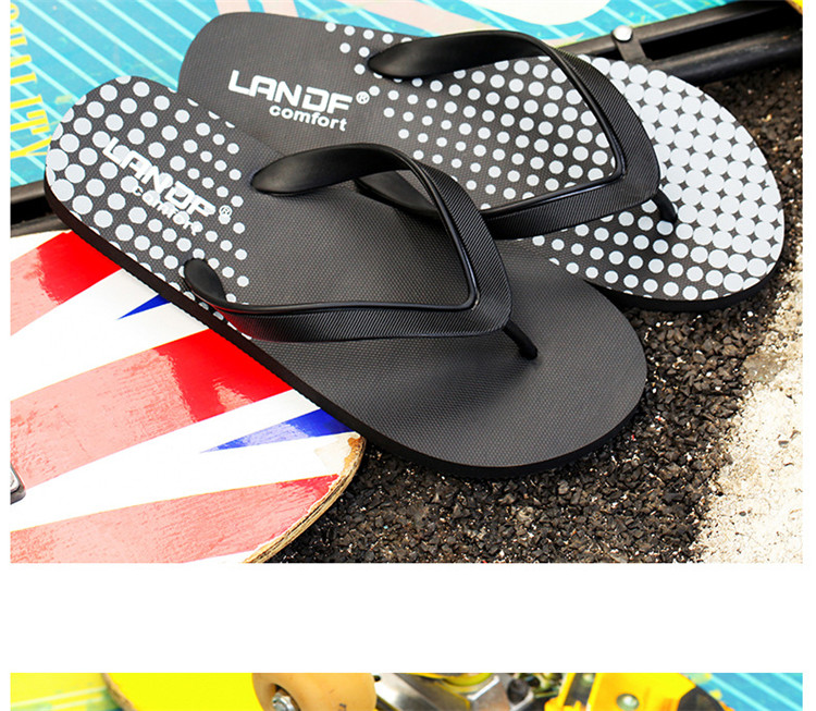 Luxury House Shoes Indoor Outdoor Fashion Sandals Shoes Summer Beach Slippers Flat Men Flip Flop Slippers