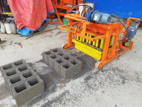 Machine de fabrication de blocs de ciment creux hydrauliques mobiles avec conception de moule gratuite – Prix au Kenya