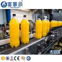 Volledig automatische machine voor het produceren, verpakken en verwerken van fruitdrank in kleine flessen