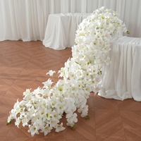 Composition florale cascade de lys blancs et d'orchidées, décoration de toile de fond de mariage, chemin de table, fleurs artificielles en soie suspendues