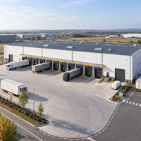 Entrepôt de distribution en structure métallique préfabriqué avec bureau et conception de quai de chargement à grande portée
