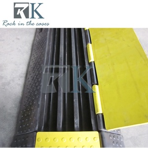 แผ่นยางป้องกันสายเคเบิลแบบกันน้ำสำหรับคอนเสิร์ต - Product Image 5