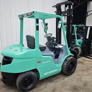 Montacargas Usados Diésel, Montacargas Pequeños Usados de 2 Toneladas, 2.5T, 3T, 3.5T con Motor Japonés Nissan ISUZU Mitsubishi, Precios de Montacargas - Product Image 3