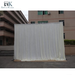 ฉากหลังงานแต่งงานแบบติดผนัง ดีไซน์เรียบหรู พร้อมผ้าคลุมแบบครบชุด - Product Image 3