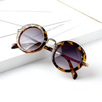 Wholesale Kids Sunglasses Custom Logo UV400 Polarized Optical Lenses Designer PC Frame Fashionable Baby Eyewear for Boys Girls
