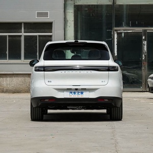 Leapmotor B10, Vehículo de Nueva Energía Económico con Funciones Inteligentes y Conducción Confiable, Diseño Compacto y Brillo Deslumbrante - Product Image 6