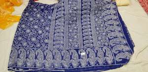 Elégant Chikanwork Gota Patti Work Saree Mélange parfait de style classique et de mode moderne adapté aux événements de jour et de soirée - Product Image 4