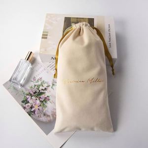Sac d'emballage personnalisé pour bijoux de luxe en faux daim avec pochettes de présentation - Product Image 6