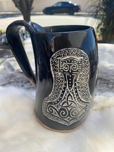 Cuerno para Beber Natural con Correa de Cuero Cosida, Soporte para Colgar, Sin Olor, a Prueba de Fugas, Cuerno Vikingo Personalizado - Product Image 6