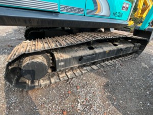 เครื่องขุด SK200D kobelco มือสองเครื่องยนต์75 140 200D 250 350D 260D 480ไฮดรอลิกตีนตะขาบวิศวกรรมก่อสร้าง - Product Image 2