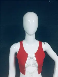 مثير Clubwear النساء قابل للتعديل الدانتيل يصل الجوف خارج الأحمر أسود أبيض سلسلة معدنية أكمام المحاصيل تيشرت بدون حمالات القمم تيز بروتيل