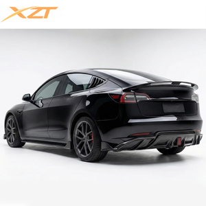 Prix d'usine – Kit carrosserie complet style fibre de carbone avec diffuseur arrière et aileron arrière avec éclairage pour <span class=keywords><strong>Tesla</strong></span> <span class=keywords><strong>Model</strong></span> <span class=keywords><strong>3</strong></span> - Product Image 5