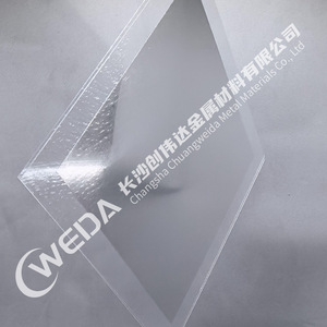 Lámina de Indio In99.995 100x100x0.1mm 100x100x0.2mm Material Termoconductor de Alta Pureza 99.995% para Chips Semiconductores - Product Image 2