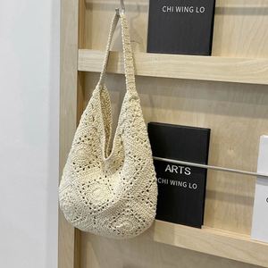 Bolso de Mujer Tejido a Mano con Hilo de Algodón y Crochet, Diseño de Cuadrado Granny y Flor Hueca, Accesorio de Moda con Tejido de Paja - Product Image 4