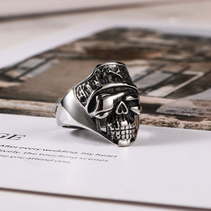 Bague Tête de Mort en Acier Inoxydable, Bijou Punk Tendance SA896 pour Fêtes et Occasions Spéciales - Product Image 1