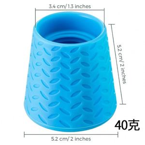 Vente flash : Douchette portable pour chien avec bouteille d'eau en silicone, idéale pour les accessoires de douche en camping en plein air - Product Image 2