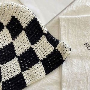 Sombrero de Pescador de Lana con Volantes y Diseño a Cuadros, Tejido a Crochet, Económico y Moderno, Venta Caliente de Fábrica - Product Image 5