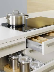 Charnières à fermeture douce, armoires de cuisine modulaires modernes avec finition acrylique, glissières de tiroir, accessoires pour évier et robinet - Product Image 5