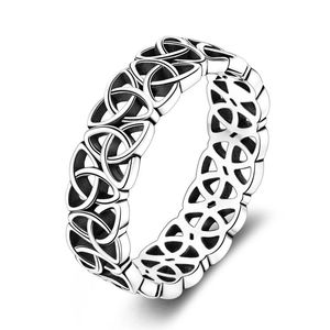 <span class=keywords><strong>Anillo</strong></span> <span class=keywords><strong>de</strong></span> Eternidad Triangular Knot Timeless <span class=keywords><strong>de</strong></span> <span class=keywords><strong>Plata</strong></span> 925 con Circonita para Boda, para Hombre y Mujer Diseño hueco único con un toque subtil - Product Image 4