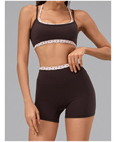 Ensemble de sport à pois en gros : Soutien-gorge croisé et short taille haute froncé pour un effet push-up – Idéal pour le fitness, la gym et le yoga