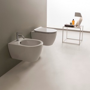 Scarabeo Moon moderno a parete WC serbatoio nascosto a doppio scarico quadrato in ceramica con struttura in un unico pezzo per uso bagno - Product Image 1