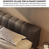 Lit Double King Size Moderne de Luxe avec Cadre Capitonnée à Canaux Verticaux, Style Minimaliste Italien, en Cuir Gris pour Villa
