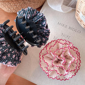 Pinzas de Pelo Grandes con Flores Plisadas Estilo Hawaiano para Niñas, Venta al Por Mayor - Product Image 4