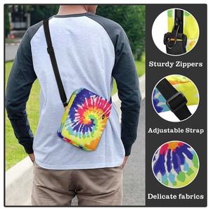 Bolsos cruzados para hombre al por mayor, bandoleras personalizadas con efecto tie-dye, bolsos de hombro casuales y modernos para la escuela. - Product Image 6
