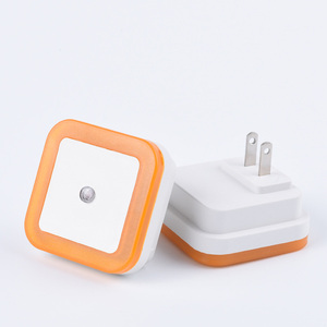 US/EU/UK enchufe cuadrado 110V-220V debajo del Gabinete luz colorida <span class=keywords><strong>Led</strong></span> <span class=keywords><strong>Sensor</strong></span> de movimiento luz nocturna armario lámpara - Product Image 4