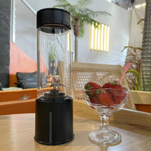 Mini <span class=keywords><strong>Licuadora</strong></span> Portátil Recargable USB <span class=keywords><strong>de</strong></span> 7.4V, Color Negro Mate, <span class=keywords><strong>Licuadora</strong></span> Personal OEM, <span class=keywords><strong>Licuadora</strong></span> <span class=keywords><strong>con</strong></span> Batería - Product Image 4