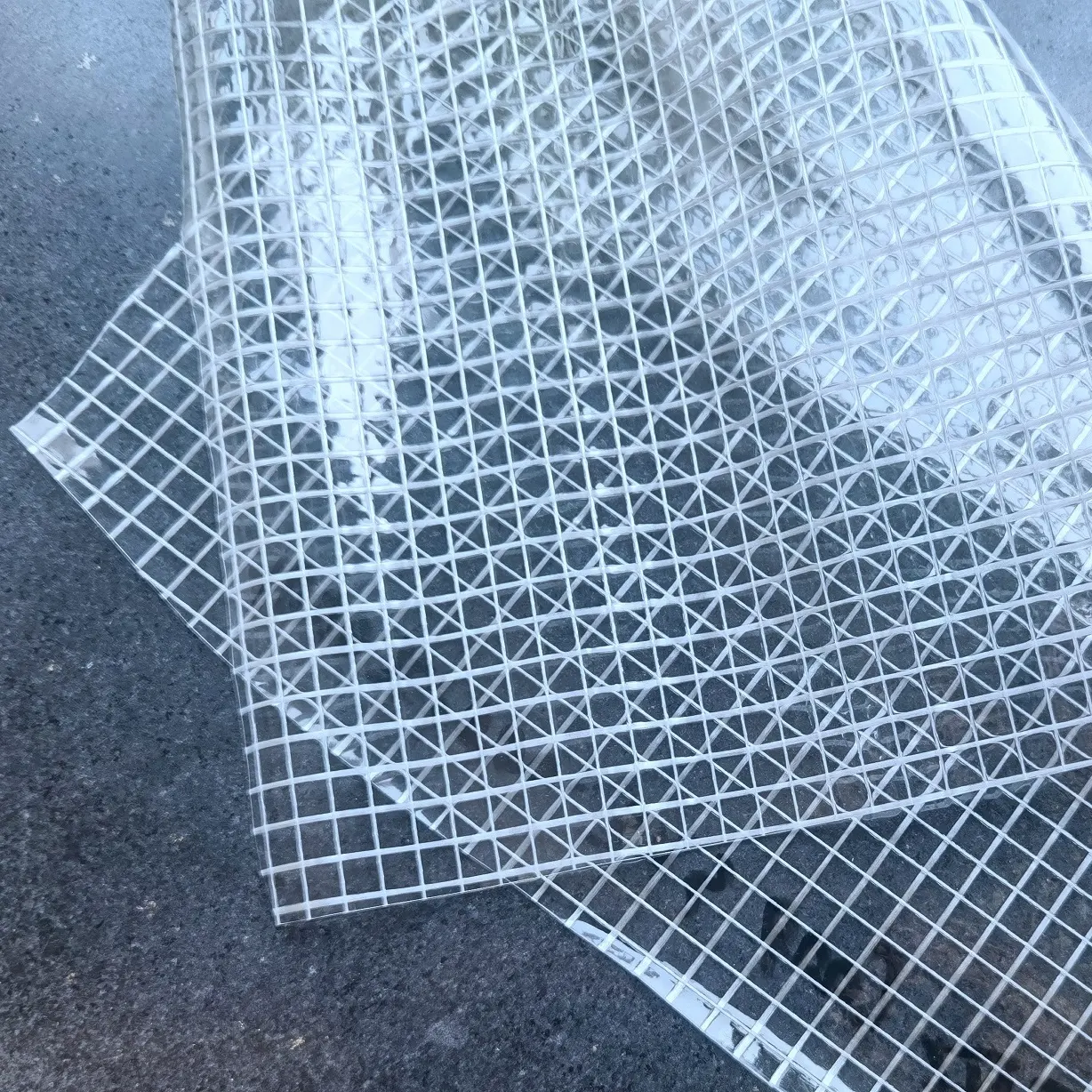 Прозрачная сетчатая Брезентовая ткань с ПВХ покрытием, по заводской цене, водонепроницаемая, антиплесневая ткань против плесени, устойчивость к разрыву