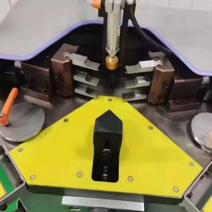 Mesin <span class=keywords><strong>Crimping</strong></span> sudut aluminium menggabungkan bingkai mesin menggabungkan mesin - Product Image 5