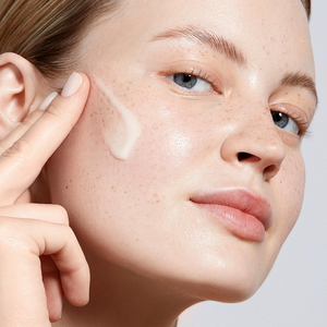 OEM/ODM Crème Visage Hydratante Nourrissante Anti-âge OEM Bifida Essence de Levure Crème Visage Blanchissante - Product Image 5