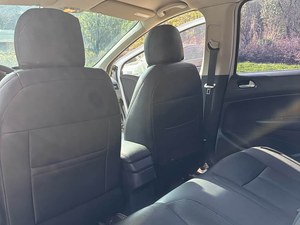 Voitures d'<span class=keywords><strong>occasion</strong></span> <span class=keywords><strong>Peugeot</strong></span> <span class=keywords><strong>308</strong></span> Berline Conduite à Gauche Automatique Traction Avant 1.6L Faible Kilométrage Sans Accident Vente en Gros à l'Export 2013 2014 <span class=keywords><strong>2015</strong></span> - Product Image 5