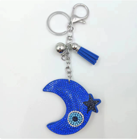 Porte-clés chat souriant blanc scintillant entièrement orné de strass avec pompons, pendentif suspendu de haute qualité, best-seller