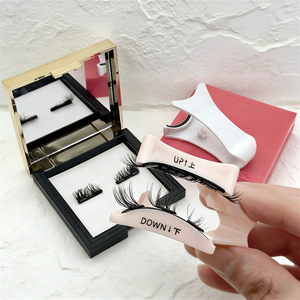 <span class=keywords><strong>Cils</strong></span> <span class=keywords><strong>magnétiques</strong></span> réutilisables OEM, sans colle, professionnels, <span class=keywords><strong>cils</strong></span> <span class=keywords><strong>magnétiques</strong></span> 3D, application en 3 étapes, 1 paire de <span class=keywords><strong>cils</strong></span> <span class=keywords><strong>magnétiques</strong></span> - Product Image 5