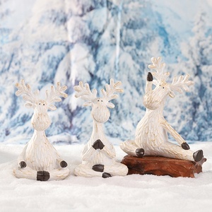 Figura Decorativa de Resina de Alce Meditando en Yoga, Estilo Navideño, para Decoración de Escritorio y Ventana, para Crear un Ambiente Festivo - Product Image 2